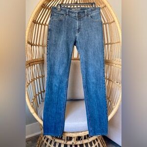 Marmot Size 30 Straight Leg Jeans Medium Wash Outdoor Denim